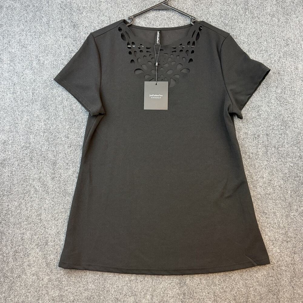 JustFashionNow Women Top Size L Black Cutout Detail New With Tags